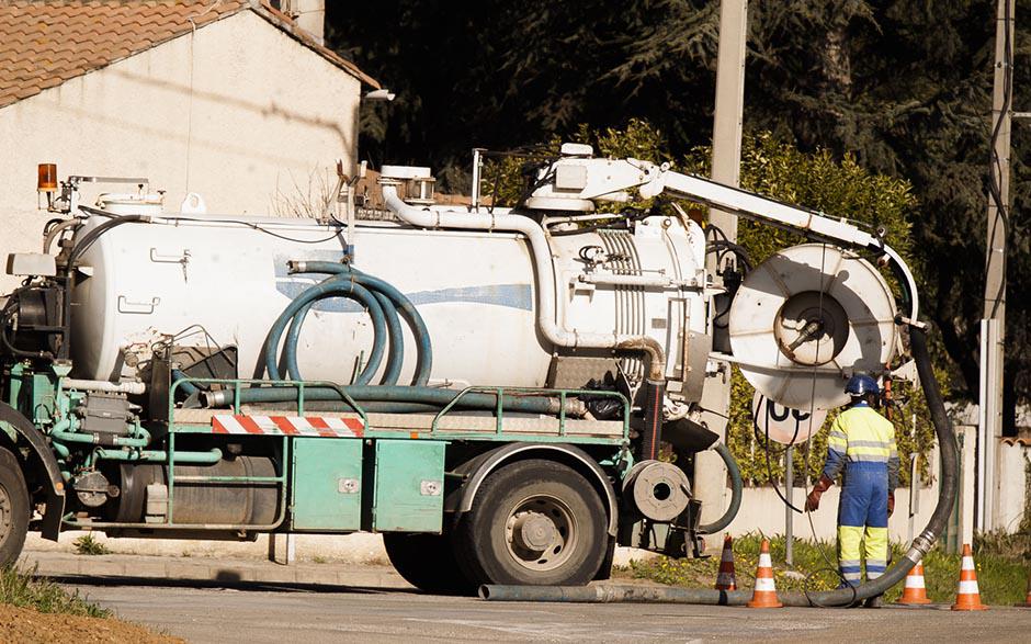 nettoyer canalisation wc Gargenville